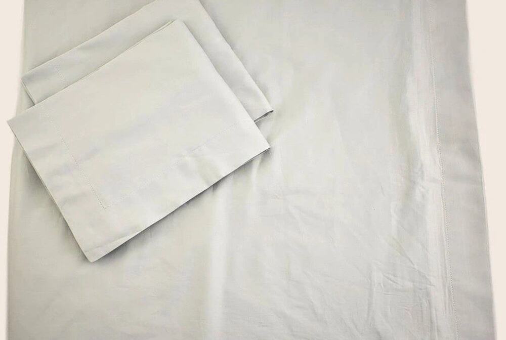 Boll & Branch Signature Hemmed Organic Cotton QUEEN Duvet & Shams Set Mist